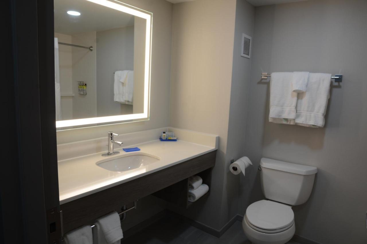 Express By Ihg 3*