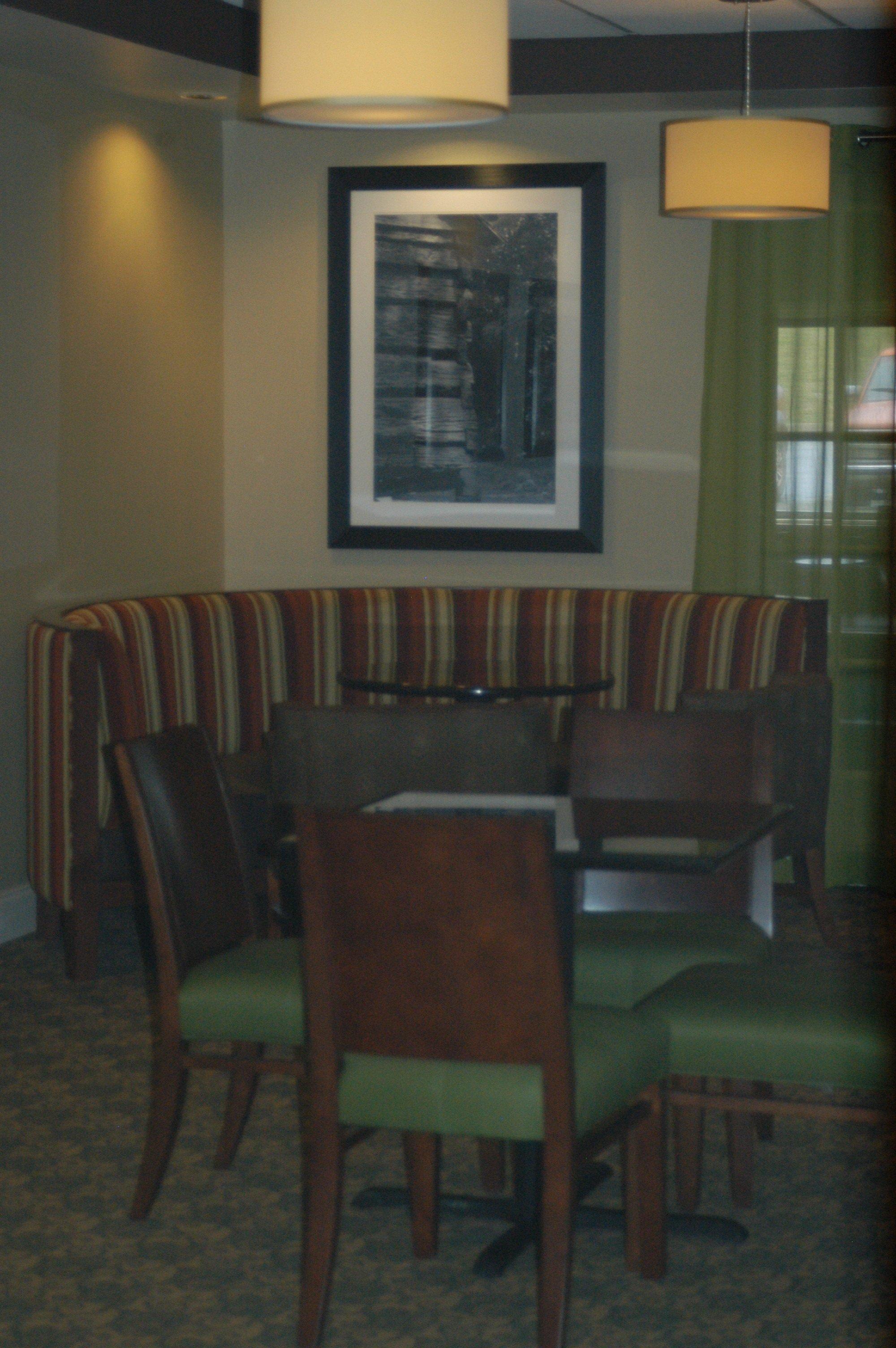 Express By Ihg Hotel